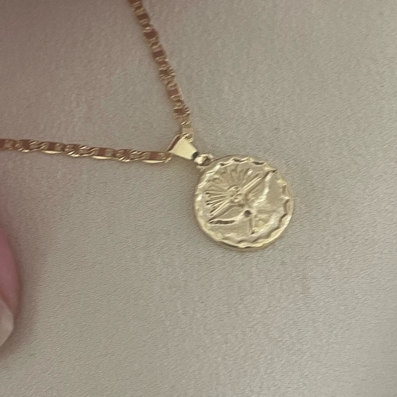 18k Gold Filled Holly Spirit Necklace - Picture 3 of 6